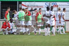 3. Liga; SV Meppen - FC Ingolstadt 04; Sieg Jubel Freude 0:3, Hans Nunoo Sarpei (18 FCI) Thomas Rausch (45, FCI) Torwart Markus Ponath (40, FCI) Donald Nduka (42, FCI) Tobias Bech (11, FCI) Moussa Doumbouya (27, FCI) Denis Linsmayer (23, FCI) Arian Llugiq