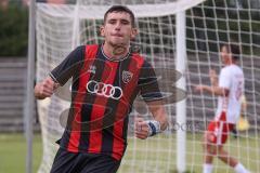 *** Bayernliga Nord - Saison 2025/26 - FC Ingolstadt 04 II - Jahn Regensburg II - Ognjen Draculic (Nr.9 - FC Ingolstadt II) mit dem 2:1 Führungstreffer - jubel - Foto: Meyer Jürgen
