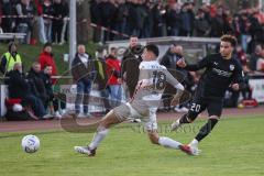 Toto-Pokal; ATSV Erlangen - FC Ingolstadt 04; Hawkins Jalen (20 FCI) Sebastien Döring ( ATSV)