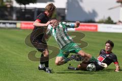 Landesliga - Saison 2025/26 - SV Manching - FC Sonthofen - Sebastian Graßl (Nr.10 - SV Manching) - Blaku Diar schwarz Sonthofen - Foto: Meyer Jürgen
