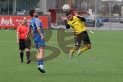 2024_2_17 - Saison 2023/24 - AUDI-Schanzer Amateur Cup - SV Hundszell - FC Hitzhofen/Oberzell  - Halbfinale 1 - Martin Kusche blau Hundszell - Fardin Gholami gelb Hitzhofen - Foto: Meyer Jürgen