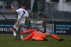 Bezirksliga - Saison 2025/26 - FC Gerolfing - DJK München - Torwart Michael Oblinger (Nr.1 - FC Gerolfing) - Berkan Altug weiss München - Foto: Meyer Jürgen