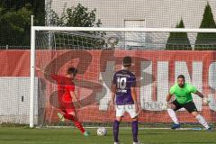 Bayernliga Süd - Saison 2021/2022 - FC Ingolstadt 04 II - Schwaben Augsburg - Räuber Ludwig (#14 FCI) verschiesst einen Elfmeter - Torwart pariert - Patrick Rösch Torwart Augsburg - Foto: Meyer Jürgen