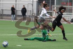 2024_2_10 - 2. Bundesliga Frauen - Saison 2023/24 - Freundschaftsspiel - FC Ingolstadt 04 Frauen - Schwaben Augsburg - Gabriela Grashei grau Augsburg - Natali Shonte Pinkney FCI - Sarah Reißner Torwart Augsburg - Foto: Meyer Jürgen