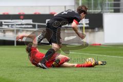 Im Bild: Benjamin Causevic (#10 FCI B-Junioren) bekommt einen Strafstoß zugesprochen

Fussball - B-Junioren - Relegation 2021  - FC Ingolstadt 04 - SSV Jahn Regensburg -  Foto: Ralf Lüger/rsp-sport.de