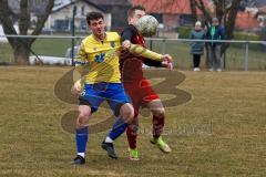 Bezirksliga - SV Kasing - SV Dornach - Patrick Palfy rot Kasing - Rene Reiter #6 Dornach - Foto: Jürgen Meyer