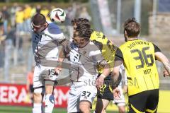 3. Liga; Borussia Dortmund II - FC Ingolstadt 04; Kopfball Mladen Cvjetinovic (19, FCI) Pascal Testroet (37, FCI) Reitz Tony (36 BVB2) Lelle David (27 BVB2)
