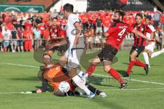 Toto Pokal - Saison 2022/2023 - SpVgg Heßdorf - FC Ingolstadt 04 - Torwart Sebastian Heinlein (Nr.1 - SpVgg Hessdorf) - Röhl Merlin (Nr.34 - FCI) - Foto: Meyer Jürgen