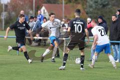 2023_11_12 - SV Hundszell - SV Karlskron   - Kreisliga - Saison 2023/24 - Matthias Weinzierl #12 schwarz Hundszell - Samuel Tkac weiss Karlskron -  Foto: Meyer Jürgen