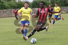 Bayernliga Nord - Saison 2024/25 - Freundschaftsspiel - FC Ingolstadt 04 II - FC Pipinsried - Jason Osei Tutu (Nr.11 - FCI U21) - Lobenhofer Benedikt gelb Pipinsried  - Foto: Meyer Jürgen