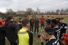 B-Junioren - Bayernliga -  Fc Ingolstadt 04 - TSG 1860 Rosenheim - Kevin Ulrich Trainer FCI - spricht nach dem Spiel zu der Mannschaft -  Foto: Meyer Jürgen