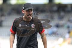 3. Liga; TSV 1860 München - FC Ingolstadt 04; Athletik-Trainer Rafael Lopez (FCI) vor dem Spiel