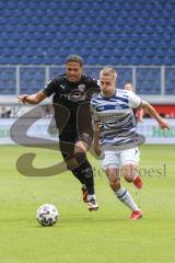 3. Liga - MSV Duisburg - FC Ingolstadt 04 - Justin Butler (31, FCI) Lukas Scepanik (7 MSV)