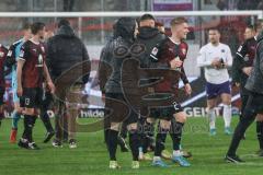 2.BL; FC Ingolstadt 04 - Erzgebirge Aue; nach dem Spiel Sieg Jubel Freude Valmir Sulejmani (33, FCI) gratuliert Andreas Poulsen (2, FCI)