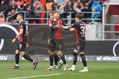 3. Liga; FC Ingolstadt 04 - FC Viktoria Köln; Tor Jubel Treffer 2:0, Benjamin Kanuric (8, FCI) Elias Decker (3, FCI) Pascal Testroet (37, FCI)