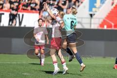 2. Frauen-Bundesliga; FC Ingolstadt 04 - SC Sand; Zweikampf Kampf um den Ball Beyer Jenny (8 FCI) Fischer Milena (6 Sand)