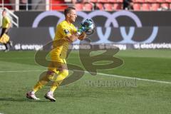 3. Liga; FC Ingolstadt 04 - SpVgg Unterhaching; Torwart Marius Funk (1, FCI)