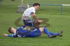 Kreisliga - Saison 2022/2023 - Sv Hundszell - TSV Ober/Unterhaunstadt - Simon Bellinghausen blau Oberh.stadt - Matthias Weinzierl weiss Hundszell - Foto: Meyer Jürgen