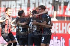 3. Liga - Saison 2024/25 - FC Ingolstadt 04 - SV Wehen Wiesbaden - Der 2:1 Führungstreffer - jubel - Benjamin Kanuric (Nr.8 - FCI) -- Foto: Meyer Jürgen