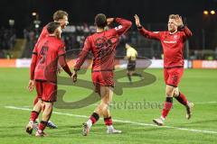 3. Liga; SSV Ulm - FC Ingolstadt 04; Tor Jubel Treffer Marcel Costly (22, FCI) trifft zum 0:3 Jasper Maljojoki (23, FCI) Emre Gül (5, FCI) Simon Lorenz (32, FCI)