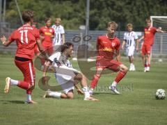 Bayernliga Nord - Saison 2026/27 - FC Ingolstadt 04 II - Jahn Regensburg II - Can Paylan (Nr.6 - FCI II) - Henrik Heid rot Regensburg #3 - Foto: Meyer Jürgen