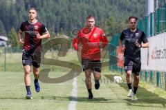 3. Liga; FC Ingolstadt 04 - Trainingslager Südtirol, Nikola Stevanovic (15, FCI) Max Dittgen (10, FCI)