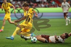 3. Liga - Saison 2026/27 - FC Ingolstadt 04 - Alemannia Aachen - Matti Wagner (Nr.3 - Alemannia Aachen) - Yannick Deichmann (Nr.20 - FCI) - Foto: Meyer Jürgen