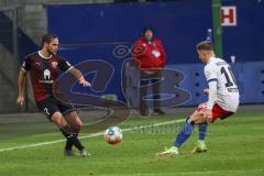 2.BL; Hamburger SV - FC Ingolstadt 04; Michael Heinloth (17, FCI) Kittel Sonny (10 HSV)