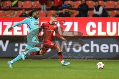 3. Liga; FC Ingolstadt 04 - FC Viktoria Köln; Zweikampf Kampf um den Ball Tonye Yannick (30 VK) Gustav Christensen (24, FCI)