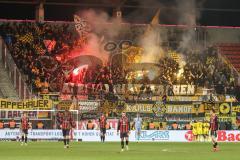 3. Liga; FC Ingolstadt 04 - Alemannia Aachen; Tor Jubel Treffer 0:3, hängende Köpfe Torwart Boevink Pelle (26 FCI) Yannick Deichmann (20, FCI) Benjamin Kanuric (8, FCI) Dennis Borkowski (7, FCI)