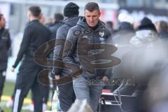 2024_1_20 - 3. Liga - Saison 2023/24 - HallescherFC - FC Ingolstadt 04 -  - Cheftrainer Michael Köllner (FC Ingolstadt 04) nach dem 2:1 Führungstrffer - enttäuscht - XXXXX - Foto: Meyer Jürgen