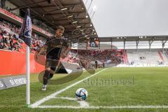 3. Liga; FC Ingolstadt 04 - MSV Duisburg; Ecke Felix Marcel Costly (22, FCI) danach folgt 2:0 durch Ryan Malone (16, FCI)