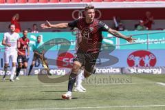 3. Liga; FC Ingolstadt 04 - Hallescher FC; Tor Jubel Treffer 1:0 Julian Kügel (31, FCI)