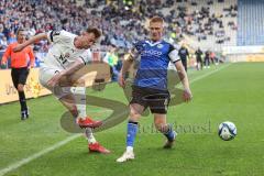 3. Liga; Arminia Bielefeld - FC Ingolstadt 04; Flanke Jannik Mause (7, FCI) Oppie Louis (44 AB)