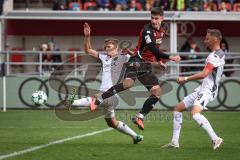 3. Liga - Saison 2026/27 - FC Ingolstadt 04 - SV Wehen Wiesbaden - Nikla May (Nr.5 - Wehen/Wiesbaden) - Georgios Antzoulas (Nr.6 - FCI) - Foto: Meyer Jürgen