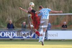 Kreisliga - Saison 2025/26- SV Kasing - FC Sandersdorf - Ömer Sali Moustafa rot Kasing - Thomas Kuttenberger blau Sandersdorf - Foto: Meyer Jürgen
