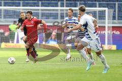 3. Liga; MSV Duisburg - FC Ingolstadt 04; Linus Rosenlöcher (19, FCI) Fleckstein Tobias (5 MSV)