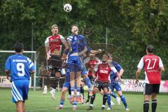 Kreisliga - Saison 2026/27- Türkisch SV Ingolstadt - SV Hundszell - Luca Ostermeier blau Hundszell  - Umut Yürükal rot Türkisch  - Foto: Meyer Jürgen