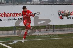 Bayernliga Süd - Saison 2022/2023 - FC Ingolstadt 04 - SV Schalding Heining - Michael Senger (Nr.21 - FCI II) beim Eckball - Foto: Meyer Jürgen