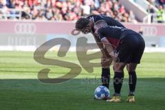 2.BL; FC Ingolstadt 04 - Holstein Kiel; Freistoß Besprechung Marcel Gaus (19, FCI) Marc Stendera (10, FCI)
