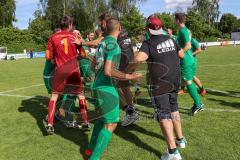 Kreisliga - TSV Baar Ebenhausen - TSV Gaimersheim - Jubel bei den Gaimersheimern zum erreichen der Relegation - Foto: Jürgen Meyer