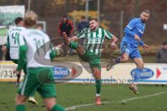 Landesliga - Saison 2025/26 - SV Manching - VFB Durach - Marcel Posselt (Nr.12 - SV Manching) - Seger Tobias blau Durach  - Foto: Meyer Jürgen
