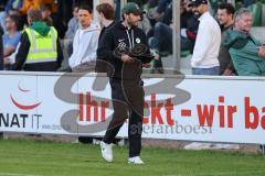Landesliga - Saison 2025/26 - SV Manching - TSV Dachau  - Cheftrainer Cüneyt Köz (SV Manching) - XXXXX - Foto: Meyer Jürgen