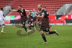 2.BL; FC Ingolstadt 04 - Hannover 96; Tor, gilt nicht Jubel Maximilian Beister (11, FCI) Stefan Kutschke (30, FCI)