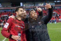 3. Liga; FC Ingolstadt 04 - TSG Hoffenheim II; Sieg Jubel Freude 3:2, Torschützen Selfie Marcel Costly (22, FCI) Fredrik Carlsen (8, FCI) Torwart Kai Eisele (25, FCI)