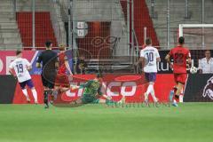 3. Liga; FC Ingolstadt 04 - Erzgebirge Aue; Tor für Aue Torwart David Klein (47, FCI) am Boden Guttau Julian (19 Aue) Max Plath (14 FCI) Günther-Schmidt Julian (10 Aue) Marcel Costly (22, FCI)