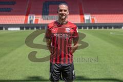 Valmir Sulejmani (7, FCI) ; FC Ingolstadt 04; 3.Liga, Porträttermin 2022/2023,