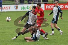 Kreisliga- Saison 2024/25- TSV Kösching - TSV Ober./Unterh.stadt-  - Stefan Winzinger rot Kösching - Paul Kammerbauer #10 weiss Ober-/Unterh.stadt  - Enes Erdogan weiss Ober-/Unterh.stadt  - Foto: Meyer Jürgen