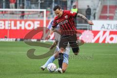 3. Liga; FC Ingolstadt 04 - TSV 1860 München; Zweikampf Kampf um den Ball Dominik Franke (3 FCI) Deichmann Yannick (20 TSV)