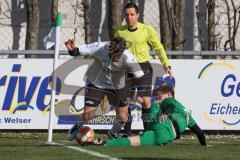 Fussball - Kreisliga - FC Gerolfing - SV Karlshuld - Christian Träsch Fc Gerolfing - Devin Davis grün Karlshuld - Foto: Meyer Jürgen